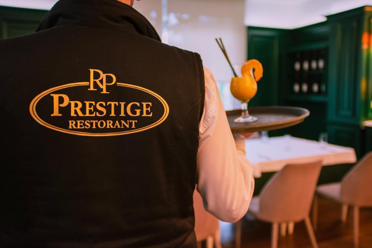 Prestige Hotel Тирана Екстер'єр фото